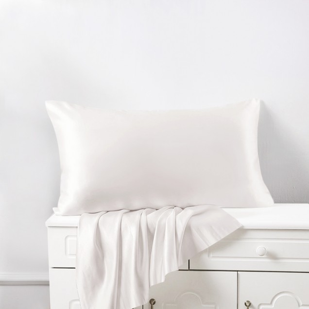 White Envelope 22 Momme Mulberry Silk Pillowcase UK